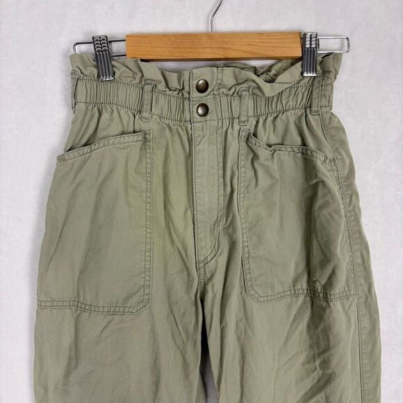 Abercrombie & Fitch Green High Waisted Skinny Leg Pants Size XS Short - Picture 2 of 11